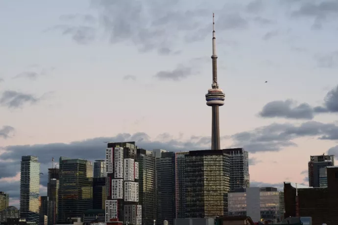 Image of Toronto buildings. 