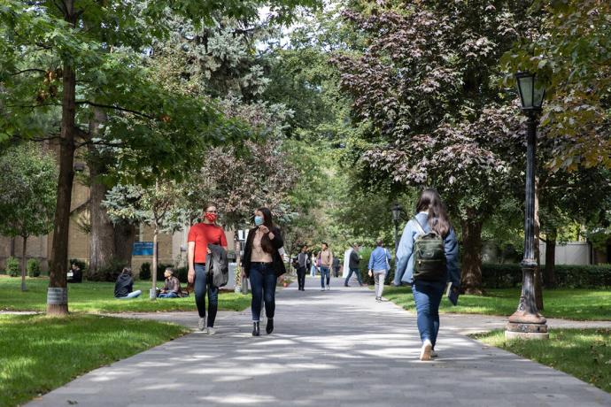 It Feels Real Students Return To U Of T Campuses Ahead Of Fall Term   UofT88320 U Of T Engineering 51585013467 O Lpr 